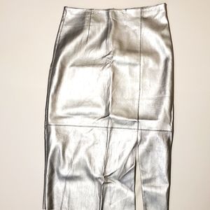 Forever 21 Metallic Silver Pencil Skirt